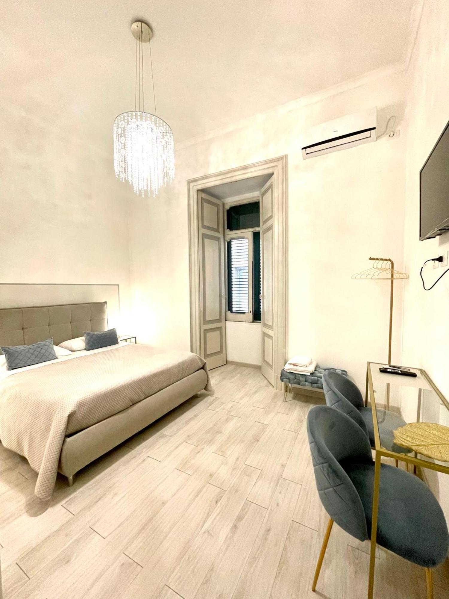 Salerno Center House - Corso Vittorio Emanuele Apartamento Exterior foto